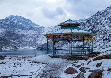 Gangtok Tempo Travellers