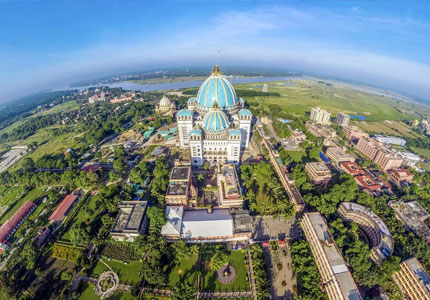 Mayapur Tempo Travellers
